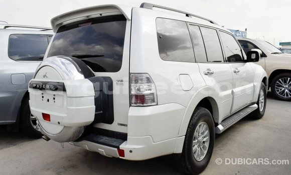 Buy Import Mitsubishi Pajero White Car in Import - Dubai in Conakry Buy Import Mitsubishi Pajero White Car in Import - Dubai in Conakry