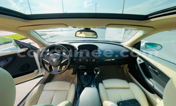 Buy Used BMW 6er White Car in Conakry in Conakry Buy Used BMW 6er White Car in Conakry in Conakry