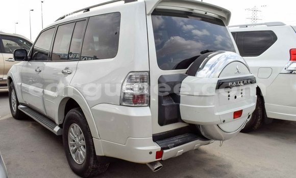 Buy Import Mitsubishi Pajero White Car in Import - Dubai in Conakry Buy Import Mitsubishi Pajero White Car in Import - Dubai in Conakry