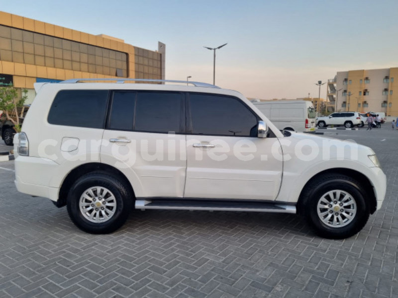 Big with watermark mitsubishi pajero coyah coyah 9060