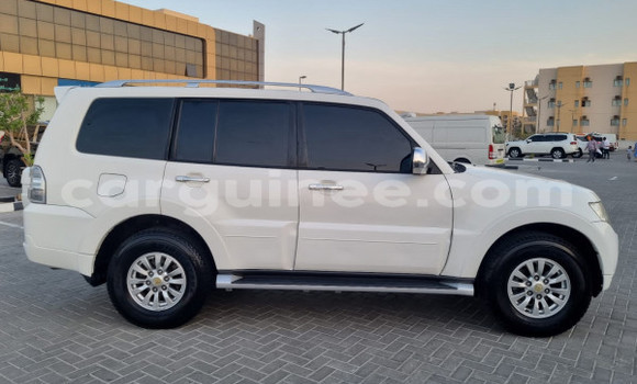 Buy Used Mitsubishi Pajero White Car in Coyah in Coyah Buy Used Mitsubishi Pajero White Car in Coyah in Coyah