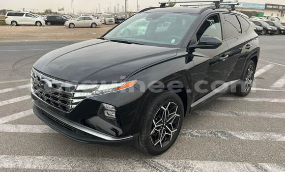 Buy Used Hyundai Tucson Black Car in Conakry in Conakry Buy Used Hyundai Tucson Black Car in Conakry in Conakry