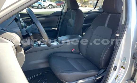 Buy Used Nissan Sentra Silver Car in Boke in Boke Buy Used Nissan Sentra Silver Car in Boke in Boke