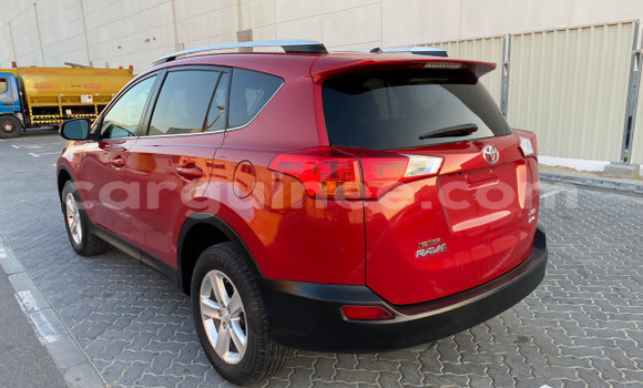 Buy Used Toyota RAV4 Red Car in Conakry in Conakry Buy Used Toyota RAV4 Red Car in Conakry in Conakry