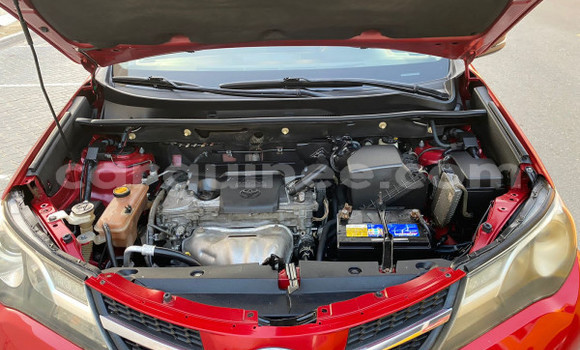 Buy Used Toyota RAV4 Red Car in Conakry in Conakry Buy Used Toyota RAV4 Red Car in Conakry in Conakry