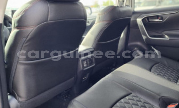 Buy Used Toyota RAV4 Silver Car in Conakry in Conakry Buy Used Toyota RAV4 Silver Car in Conakry in Conakry
