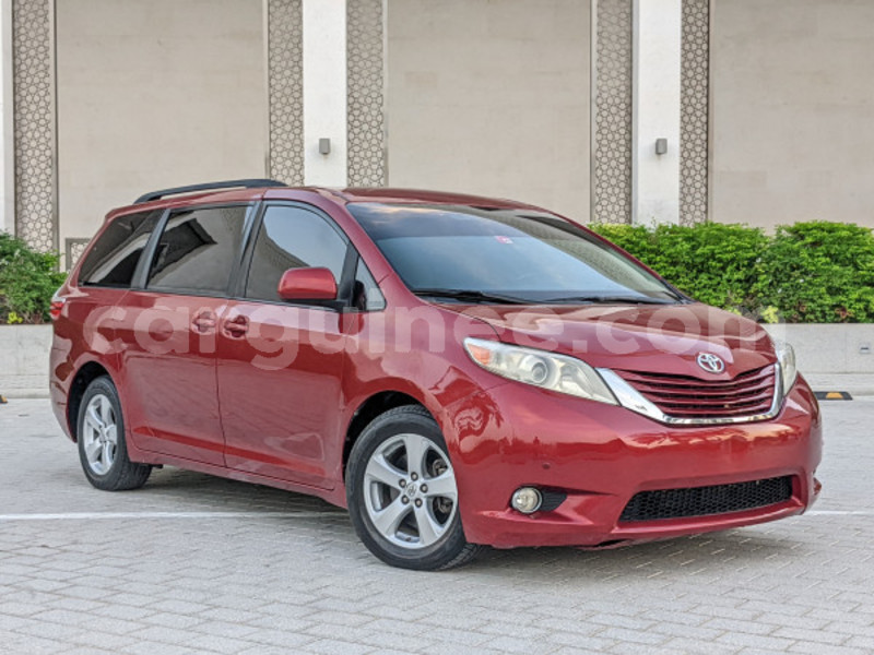 Big with watermark toyota sienna conakry conakry 9081