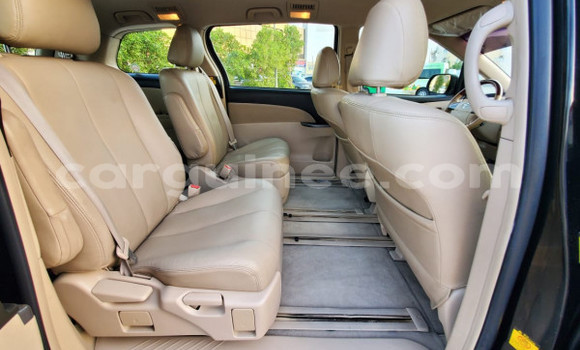 Buy Used Toyota Previa Black Car in Conakry in Conakry Buy Used Toyota Previa Black Car in Conakry in Conakry