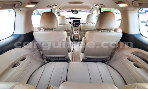 Buy Used Toyota Previa Black Car in Conakry in Conakry Buy Used Toyota Previa Black Car in Conakry in Conakry
