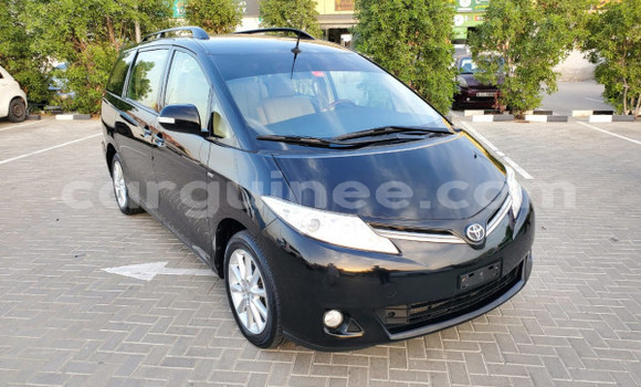 Buy Used Toyota Previa Black Car in Conakry in Conakry Buy Used Toyota Previa Black Car in Conakry in Conakry