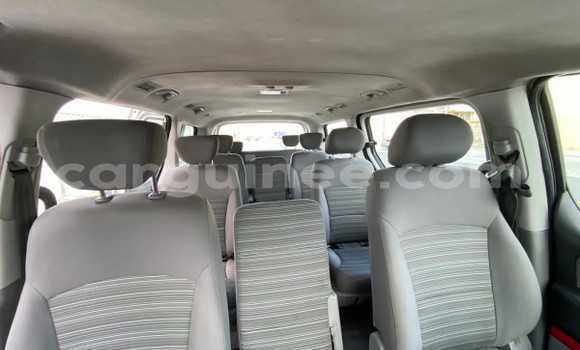 Buy Used Hyundai H1 White Car in Conakry in Conakry Buy Used Hyundai H1 White Car in Conakry in Conakry