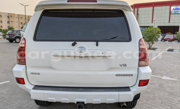 Buy Used Toyota 4Runner White Car in Import - Dubai in Conakry Buy Used Toyota 4Runner White Car in Import - Dubai in Conakry