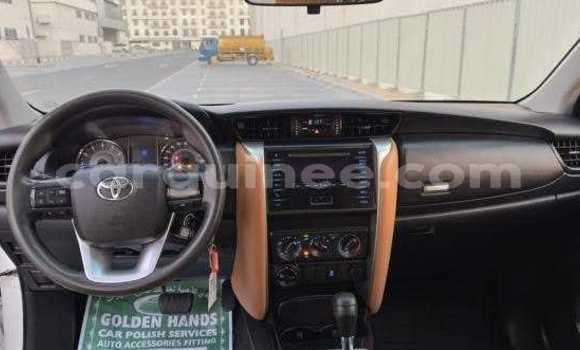 Buy Used Toyota Fortuner White Car in Conakry in Conakry Buy Used Toyota Fortuner White Car in Conakry in Conakry