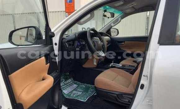 Buy Used Toyota Fortuner White Car in Conakry in Conakry Buy Used Toyota Fortuner White Car in Conakry in Conakry