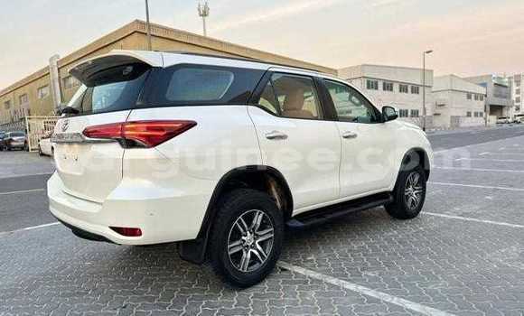 Buy Used Toyota Fortuner White Car in Conakry in Conakry Buy Used Toyota Fortuner White Car in Conakry in Conakry