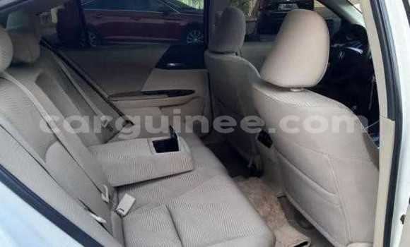 Buy Used Honda Accord White Car in Conakry in Conakry Buy Used Honda Accord White Car in Conakry in Conakry