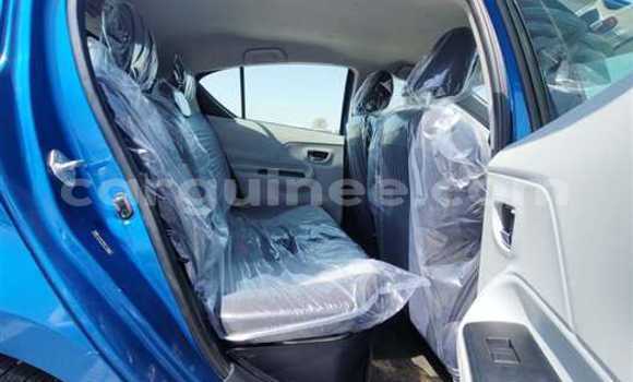 Buy Used Toyota Prius Blue Car in Conakry in Conakry Buy Used Toyota Prius Blue Car in Conakry in Conakry