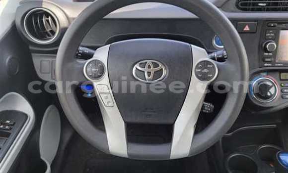 Buy Used Toyota Prius Blue Car in Conakry in Conakry Buy Used Toyota Prius Blue Car in Conakry in Conakry