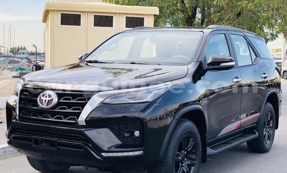Buy Used Toyota Fortuner Black Car in Conakry in Conakry Buy Used Toyota Fortuner Black Car in Conakry in Conakry
