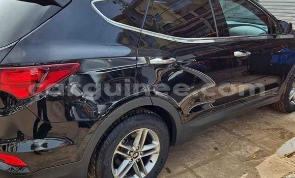 Buy Used Hyundai Santa Fe Black Car in Conakry in Conakry Buy Used Hyundai Santa Fe Black Car in Conakry in Conakry