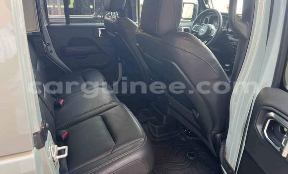 Buy Used Jeep Grand Cherokee SRT8 Other Car in Conakry in Conakry Buy Used Jeep Grand Cherokee SRT8 Other Car in Conakry in Conakry