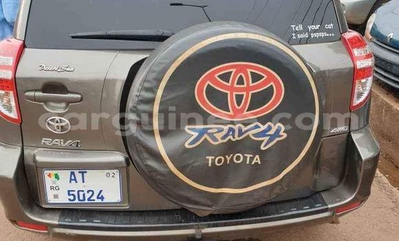 Buy Used Toyota RAV4 Other Car in Conakry in Conakry Buy Used Toyota RAV4 Other Car in Conakry in Conakry