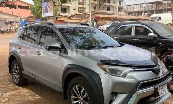 Buy Used Toyota RAV4 Other Car in Conakry in Conakry