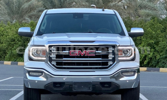 Acheter Occasion Voiture GMC Sierra Gris à Conakry, Conakry