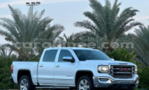 Buy Used GMC Sierra Silver Car in Conakry in Conakry Buy Used GMC Sierra Silver Car in Conakry in Conakry