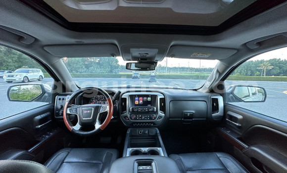 Buy Used GMC Sierra Silver Car in Conakry in Conakry Buy Used GMC Sierra Silver Car in Conakry in Conakry