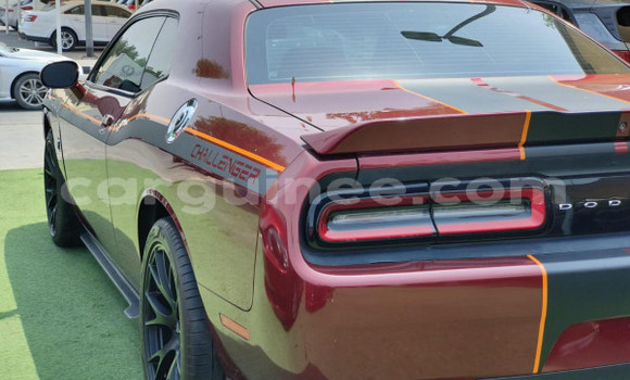 Buy Used Dodge Challenger Red Car in Conakry in Conakry Buy Used Dodge Challenger Red Car in Conakry in Conakry