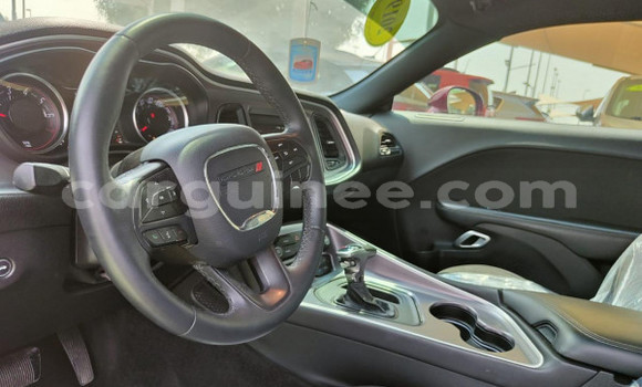Buy Used Dodge Challenger Red Car in Conakry in Conakry Buy Used Dodge Challenger Red Car in Conakry in Conakry