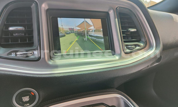 Buy Used Dodge Challenger Red Car in Conakry in Conakry Buy Used Dodge Challenger Red Car in Conakry in Conakry