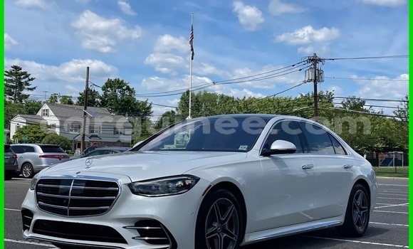 Acheter Occasion Voiture Mercedes-Benz S–Class Vert à Beyla, Beyla