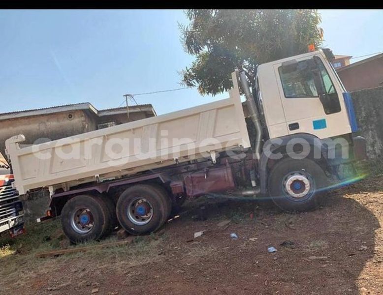 Big with watermark iveco massif conakry conakry 9162