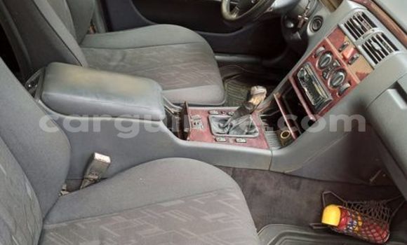 Buy Used Citroen C3 Red Car in Conakry in Conakry Buy Used Citroen C3 Red Car in Conakry in Conakry