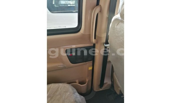 Acheter Import Utilitaire Hyundai Chorus Blanc à Import - Dubai, Conakry Acheter Import Utilitaire Hyundai Chorus Blanc à Import - Dubai, Conakry