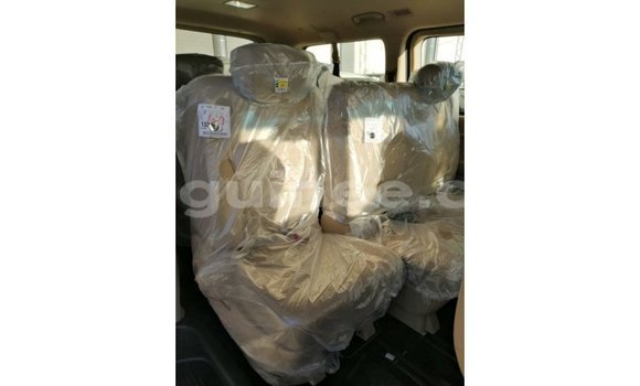 Acheter Import Utilitaire Hyundai Chorus Blanc à Import - Dubai, Conakry Acheter Import Utilitaire Hyundai Chorus Blanc à Import - Dubai, Conakry