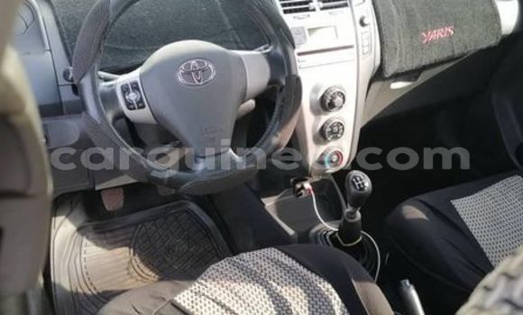 Buy Used Toyota Yaris White Car in Conakry in Conakry Buy Used Toyota Yaris White Car in Conakry in Conakry