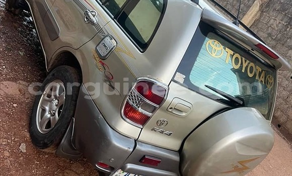 Buy Used Toyota RAV4 Beige Car in Conakry in Conakry Buy Used Toyota RAV4 Beige Car in Conakry in Conakry
