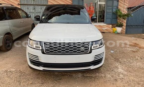 Buy Used Range Rover Range Rover White Car in Conakry in Conakry Buy Used Range Rover Range Rover White Car in Conakry in Conakry