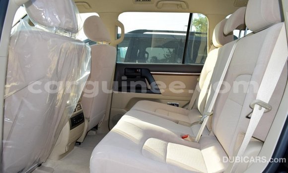 Buy Import Toyota Land Cruiser Black Car in Import - Dubai in Conakry Buy Import Toyota Land Cruiser Black Car in Import - Dubai in Conakry