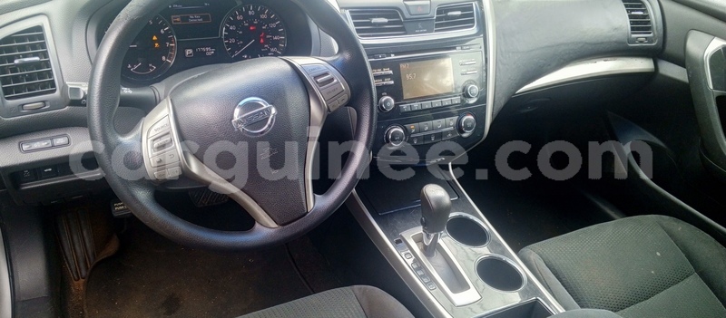 Big with watermark nissan altima conakry conakry 9221