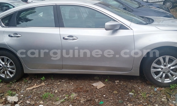 Acheter Neuf Voiture Nissan Altima Blanc à Conakry, Conakry Acheter Neuf Voiture Nissan Altima Blanc à Conakry, Conakry