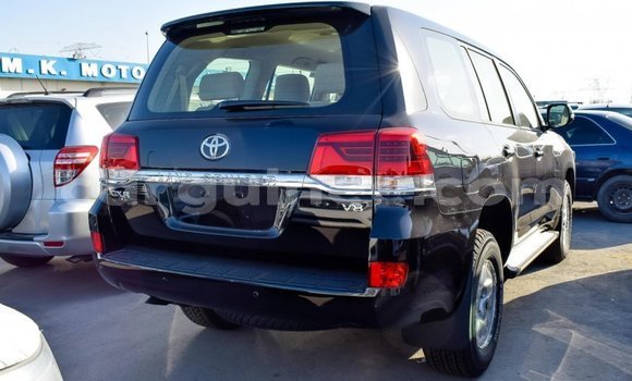 Buy Import Toyota Land Cruiser Black Car in Import - Dubai in Conakry Buy Import Toyota Land Cruiser Black Car in Import - Dubai in Conakry