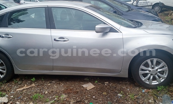 Acheter Neuf Voiture Nissan Altima Blanc à Conakry, Conakry Acheter Neuf Voiture Nissan Altima Blanc à Conakry, Conakry
