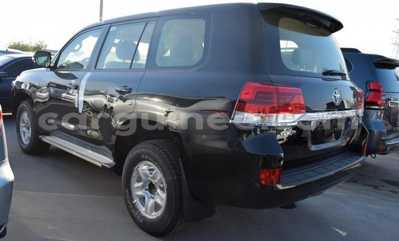 Buy Import Toyota Land Cruiser Black Car in Import - Dubai in Conakry Buy Import Toyota Land Cruiser Black Car in Import - Dubai in Conakry