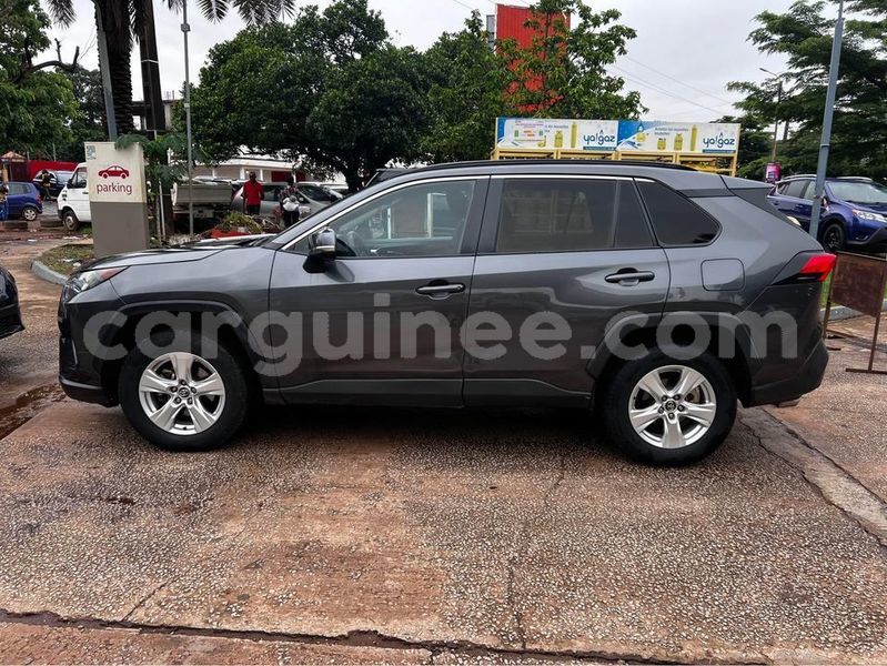 Big with watermark toyota rav4 conakry conakry 9225