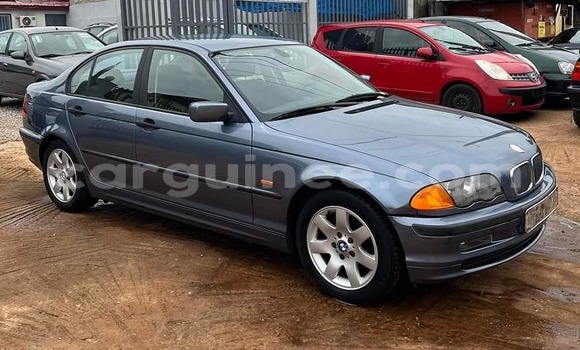 Buy Used BMW 1-Series Other Car in Conakry in Conakry