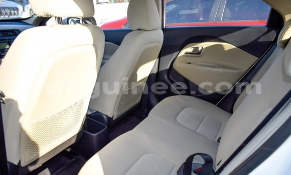 Buy Import Kia Rio White Car in Import - Dubai in Conakry Buy Import Kia Rio White Car in Import - Dubai in Conakry